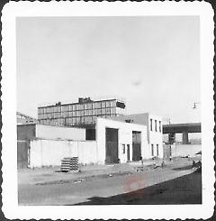 [North side of Ash Street between Manhattan Avenue and Oakland Street.]