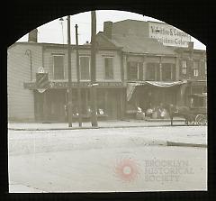 Old Conselyea House, 379 Graham Avenue