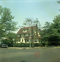 [House at northeast corner of Avenue R and E. 7 Street.]