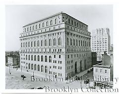 [Aerial view of Central Courts Building at 120 Schermerhorn Street]
