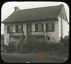 House near Meeker Avenue Bridge