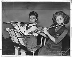 Fair flautists