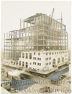 [Central Courts Building at 120 Schermerhorn Street in early stage of construction]