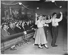 UN visitors see folk dances in Brooklyn