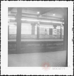 [Borough Hall Station, taken from Manhattan-bound side (Lexington Avenue IRT).]