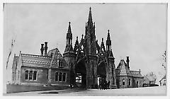 Northern entrance, Greenwood Cemetery.