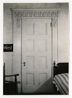 Small door west wall room, 2nd floor. Lay House, 11 Cranberry Street, Brooklyn, N.Y.