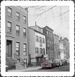 [Entrance to #23 Middagh Street at left.]