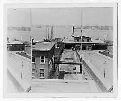 Photograph of stereo[graph]. 'Wall Street Ferry, Brooklyn, N.Y.'