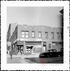 [Northeast corner of Kent Street and Franklin Street.]