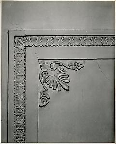 Cornic design ceiling, main room. Lay House, 11 Cranberry Street, Brooklyn, N.Y. (detail).
