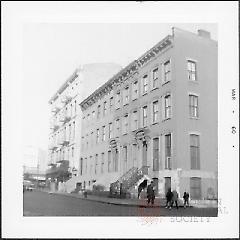 [East side of Clinton Street.]