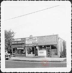 [Avenue Z, corner of E. 16th Street at far left.]