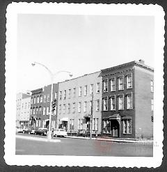 [East side of Oakland Street between Green Street and Freeman Street.]