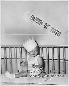 Queen of tots