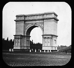 Views: Brooklyn, Long Island, Staten Island. Brooklyn monuments. View 001: Grand Army Plaza arch (before the statuary was installed).