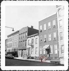[North side of Green Street, between Manhattan Avenue and Oakland Street, looking west.]