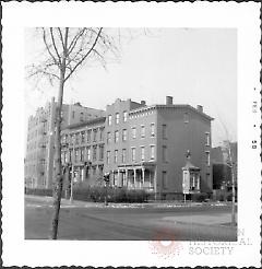 [Northwest corner of Willoughby & Vanderbilt Avenues.]