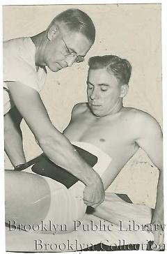 [Pee Wee Reese in physical therapy]