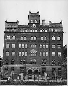 [Main Building at Pratt Institute at 4:06]