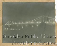 [Brooklyn Bridge at night]