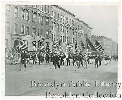 [Veterans in Memorial Day parade]