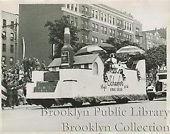 [Tercentenary Parade, folder III]
