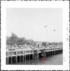 [Canarsie Pier, Canarsie Park.]