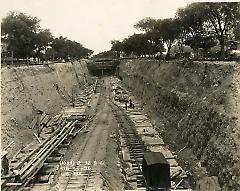[Subway construction on Eastern Parkway near Bedford Avenue]