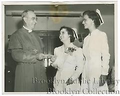 Bishop greets new nurses