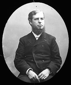 Views: Brooklyn, Long Island, Staten Island. Brooklyn photo portraits. View 013: Rev. John W. Chadwick.