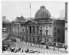 [Kings County Courthouse in 1935]