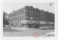 [Northwest corner of 85th Street.]