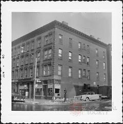 [Northeast corner of Fifth Avenue.]