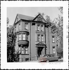 [Northwest corner of Joralemon Street (left) and Hicks Street.]