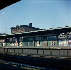 [Hewes Street Station, BMT.]