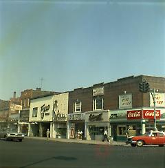 [South side of Kings Highway.]