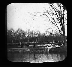 Views: U.S., Brooklyn. Brooklyn, Prospect Park. View 029: Edge of the lake.