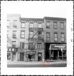 [DeKalb Avenue (north side) between Vanderbilt Avenue and Adelphi Street. ]