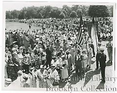 [Anniversary Day parade in 1950]