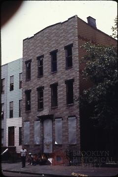 [Stand-alone residential building]