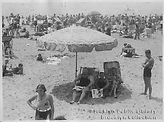 [Crowd on Coney Island beach]