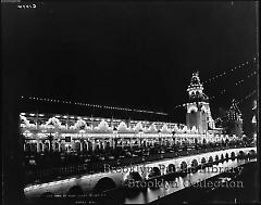 Luna Park at night