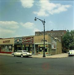 [Northwest corner of W. 5th Street and Kings Highway.]