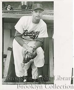 [Ben Wade in dugout]