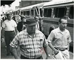 [Workers taking buses to rally at Madison Square Garden]