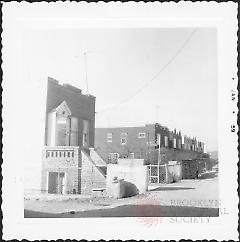 [Southwest side of E. 105th Street.]