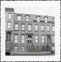 [West side of Vanderbilt Avenue.]