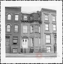 [West side of Vanderbilt Avenue.]