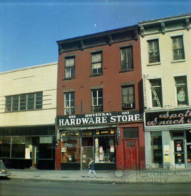 [Universal Hardware Store at 693 Fulton Street.] Brooklyn Visual Heritage